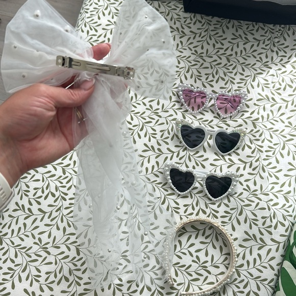 Bachelorette or Bridal Accessories - Picture 2 of 3